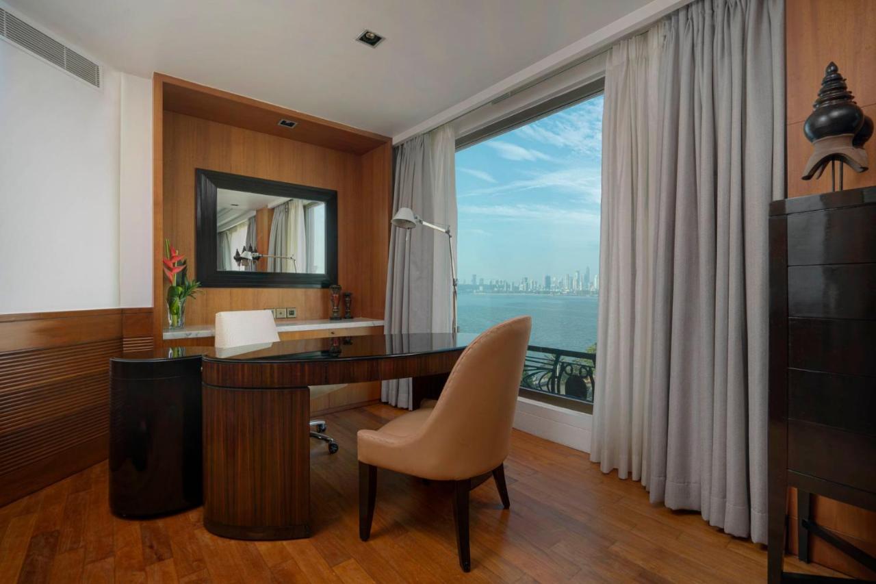 Отель Intercontinental Marine Drive Mumbai By Ihg Экстерьер фото