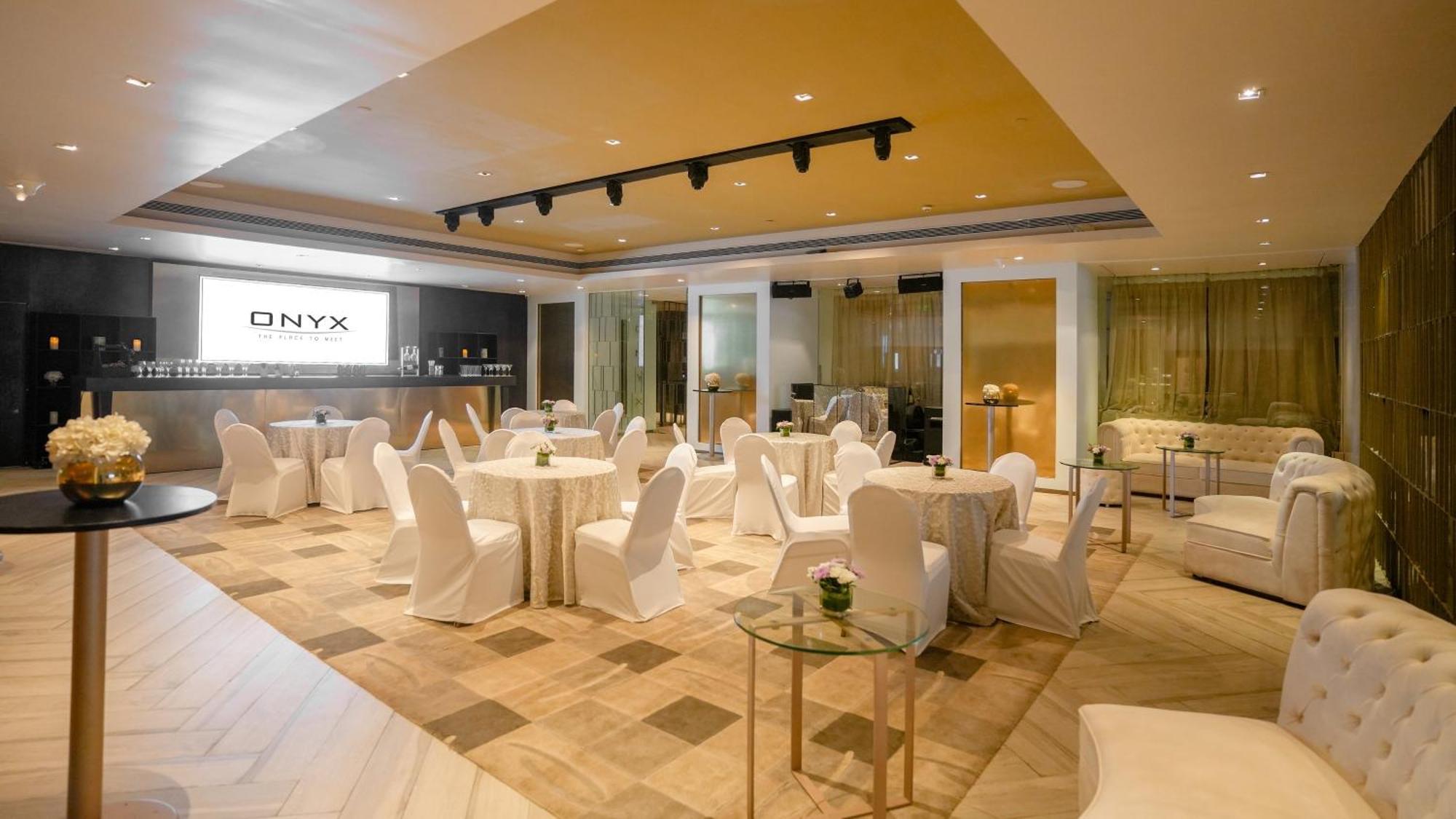 Отель Intercontinental Marine Drive Mumbai By Ihg Экстерьер фото