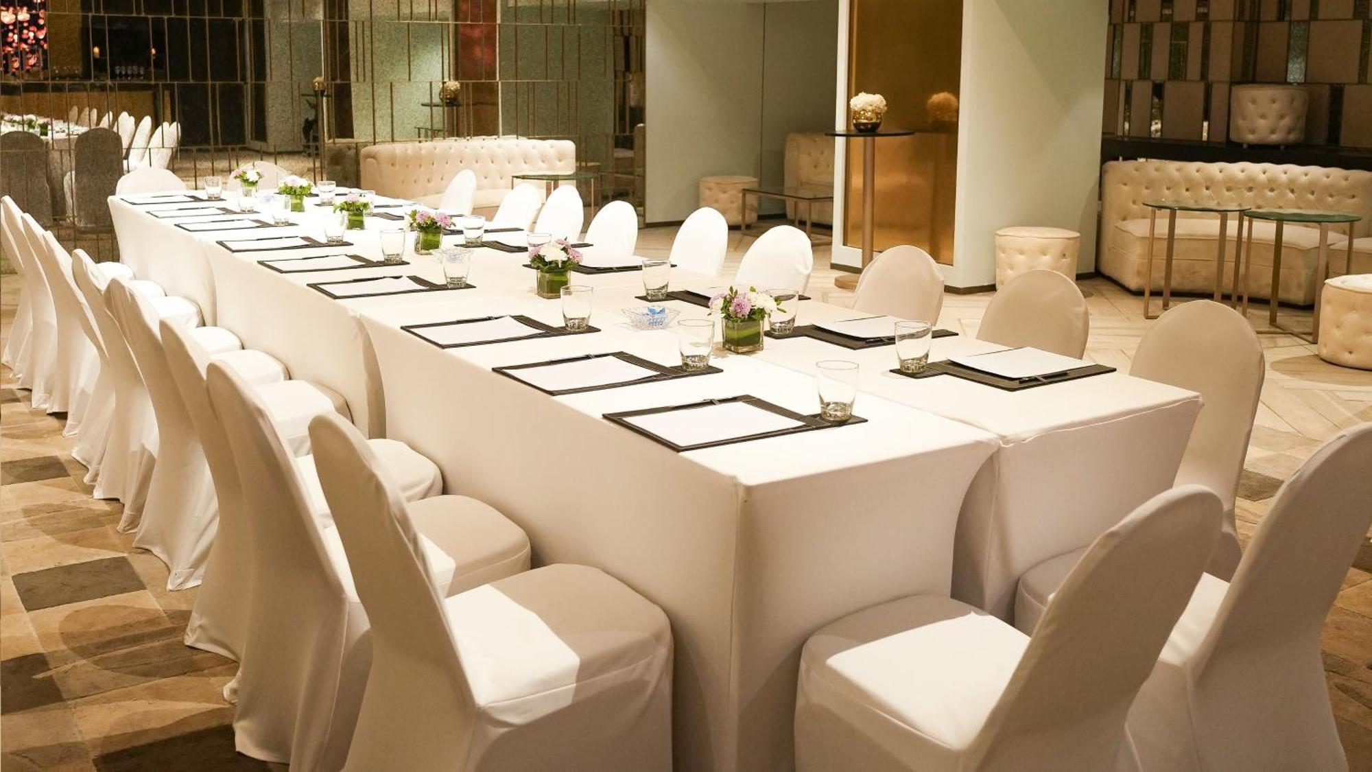 Отель Intercontinental Marine Drive Mumbai By Ihg Экстерьер фото